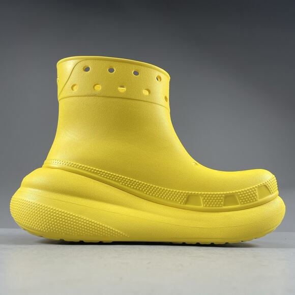Crocs Classic Crush Women’s Size 6 Yellow Rubber Rain Boots Casual Pull On EUC - Picture 5 of 9
